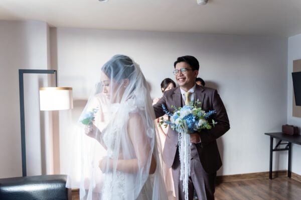 Wedding Bouquet Artificial – Buket Bunga Pengantin Custom Warna untuk Pernikahan - Image 5
